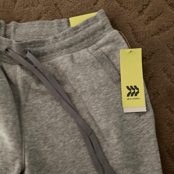 All in motion brand sweats - Picture 3 of 6